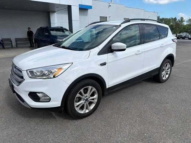 2017 FORD Escape