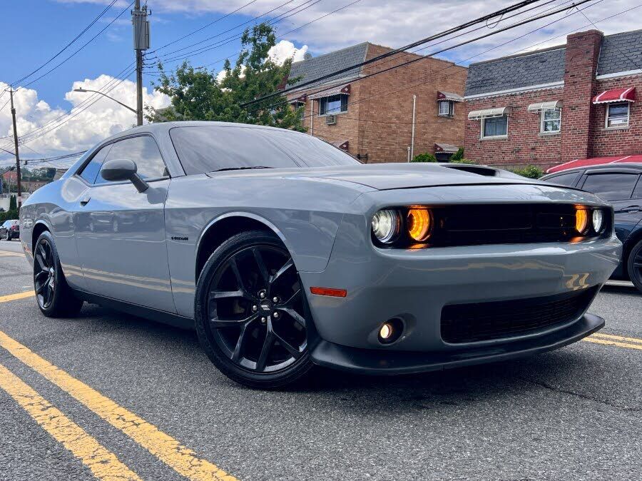 2022 DODGE Challenger