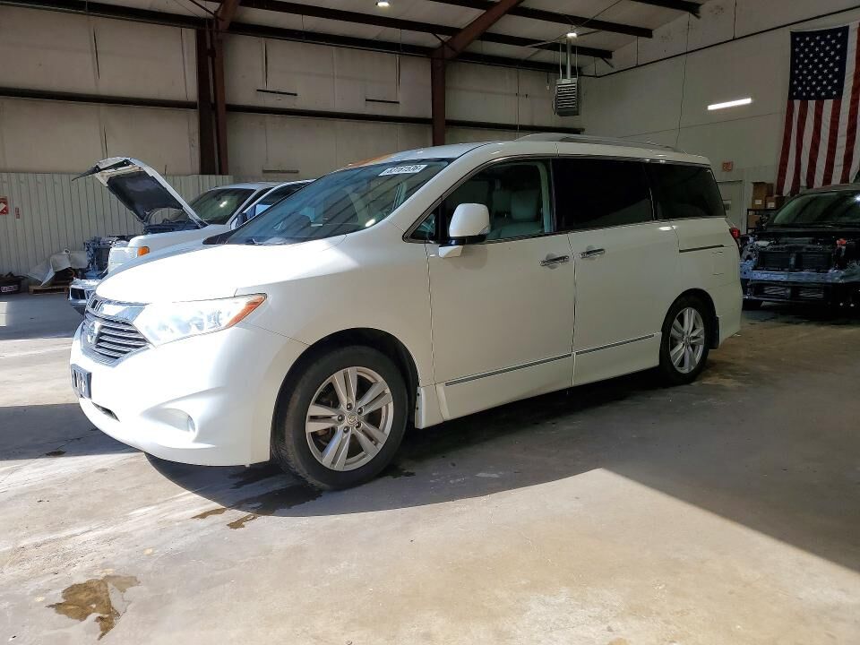 2013 NISSAN Quest