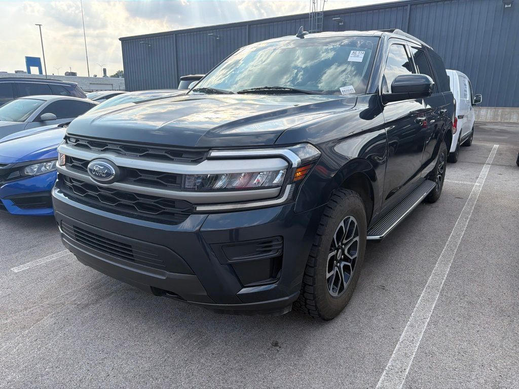 2023 FORD Expedition