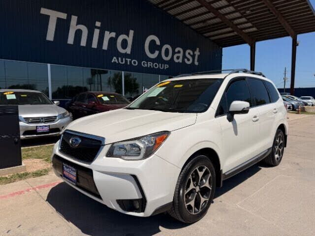 2016 SUBARU Forester