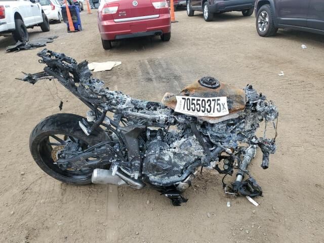 2025 YAMAHA YZF