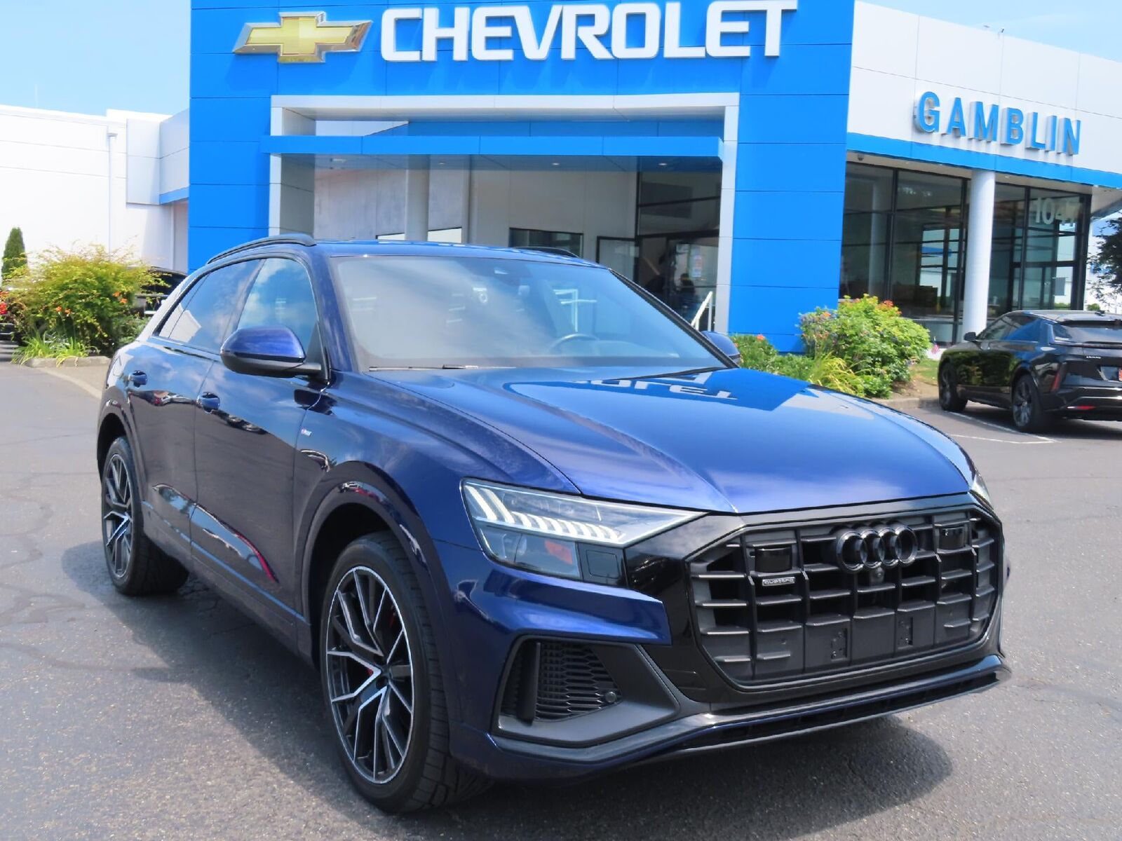 2021 AUDI Q8