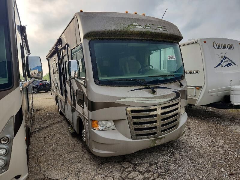 2013 FORD Motorhome Chassis