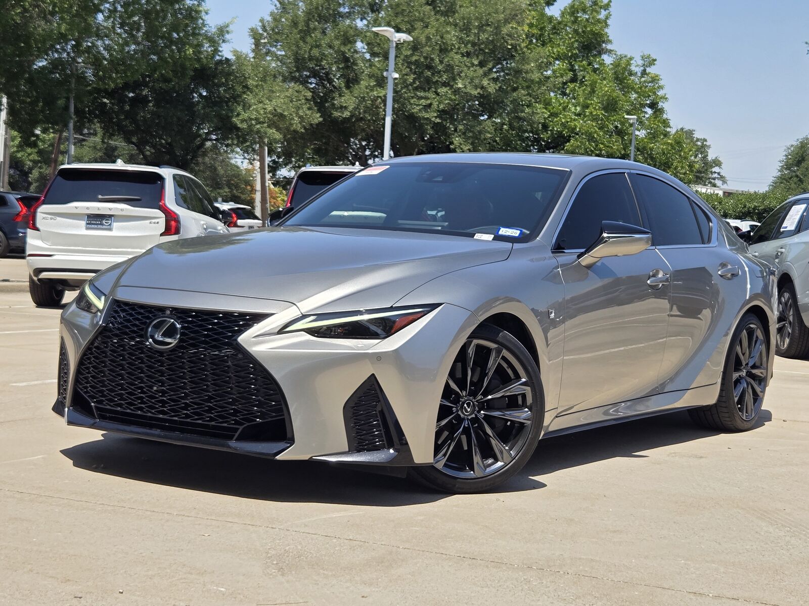 2023 LEXUS IS