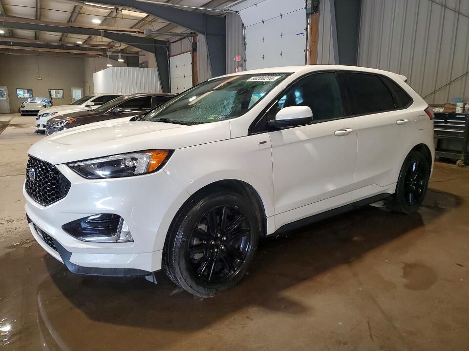 2022 FORD Edge