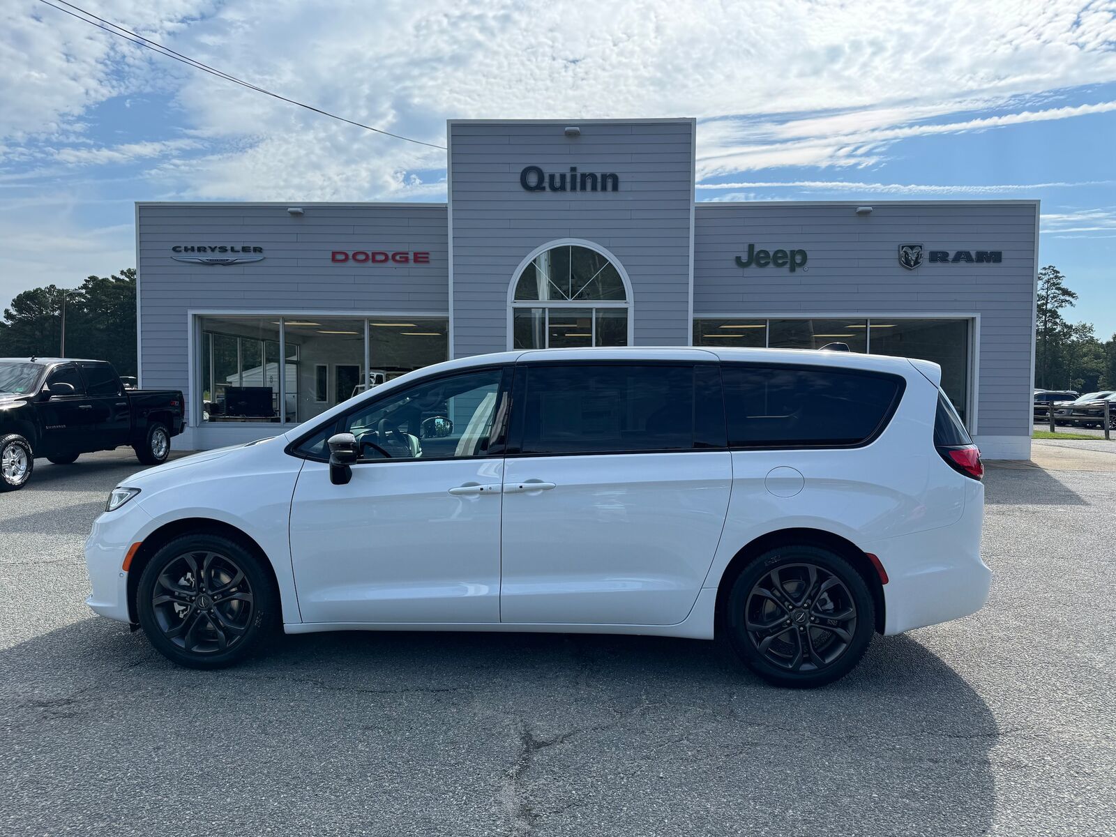 2026 CHRYSLER Pacifica