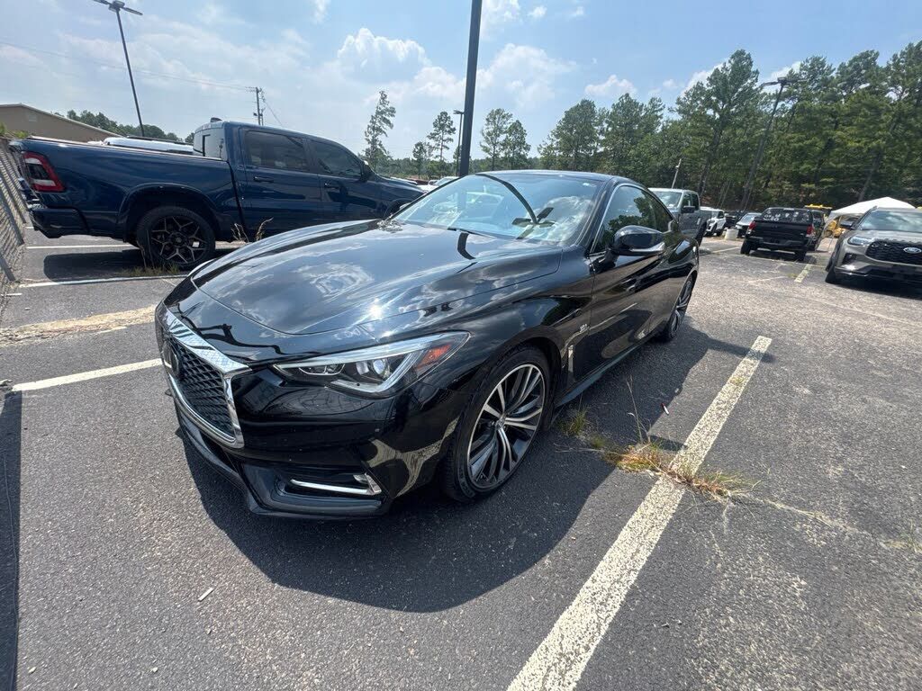 2019 INFINITI Q60