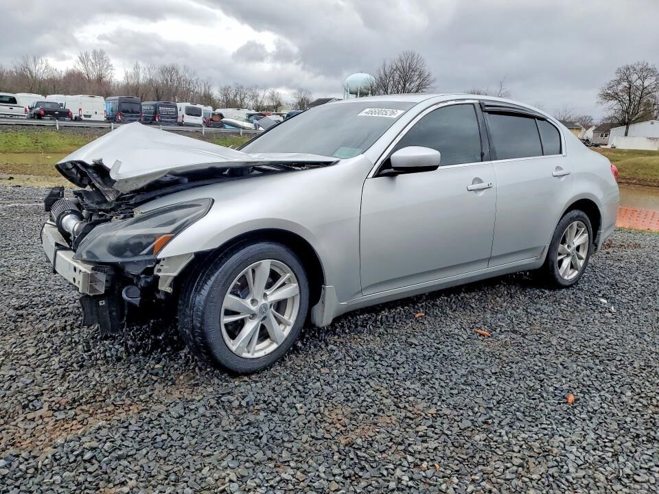 2011 INFINITI G37