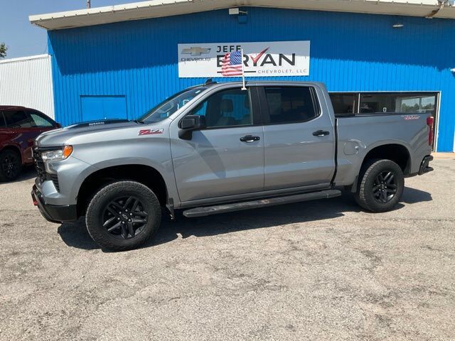 2023 CHEVROLET Silverado