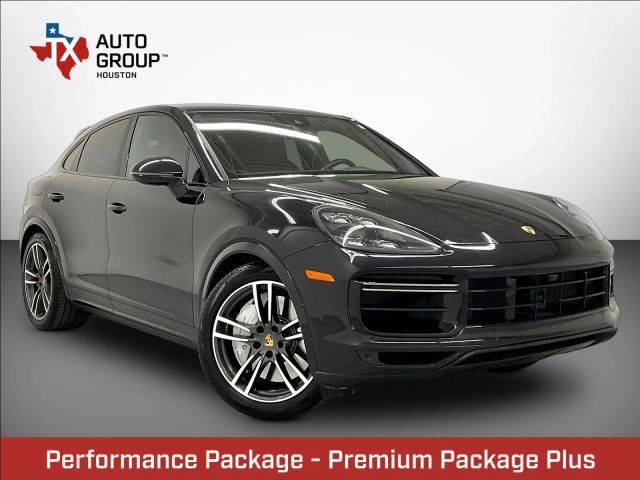 2020 PORSCHE Cayenne