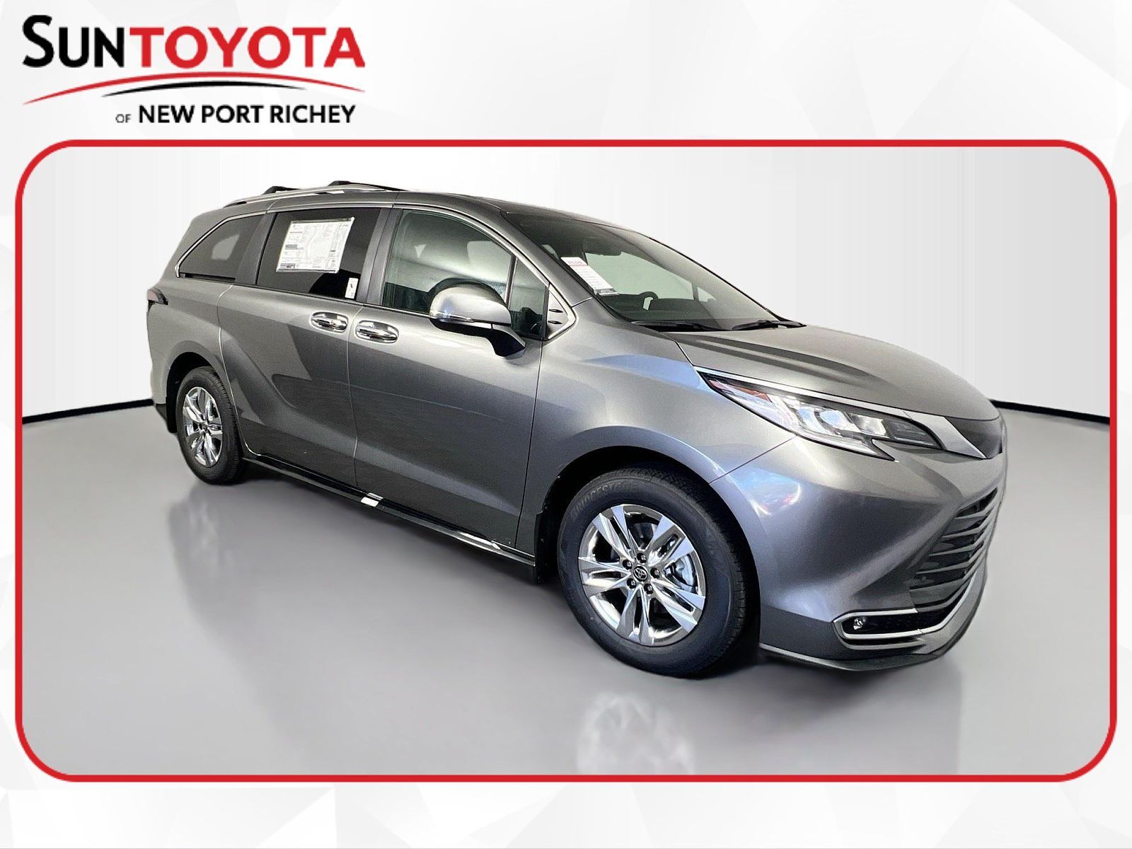 2026 TOYOTA Sienna