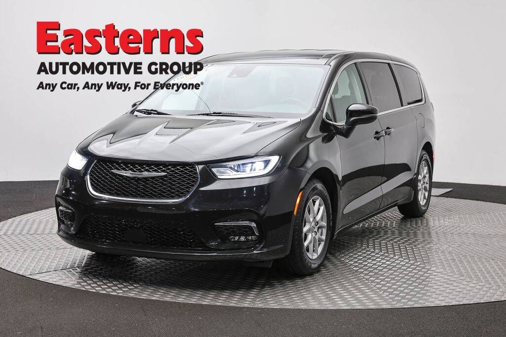 2023 CHRYSLER Pacifica