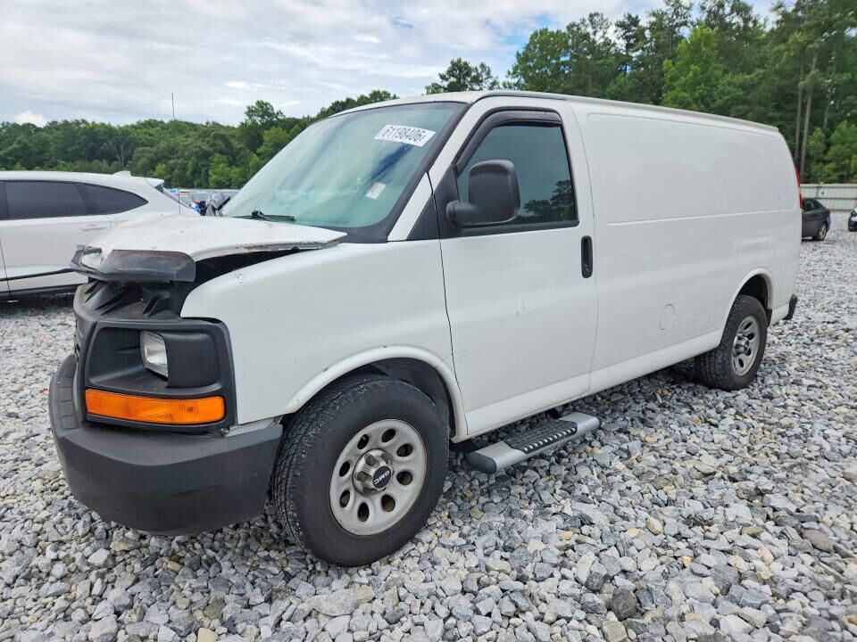 2013 GMC Savana