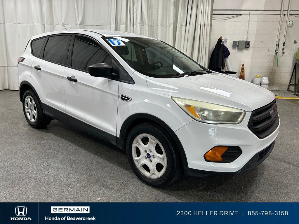 2017 FORD Escape