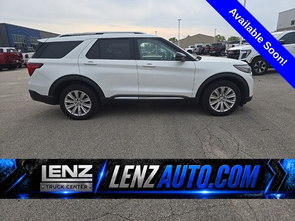 2025 FORD Explorer