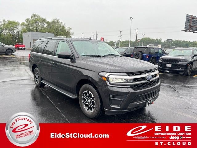 2022 FORD Expedition