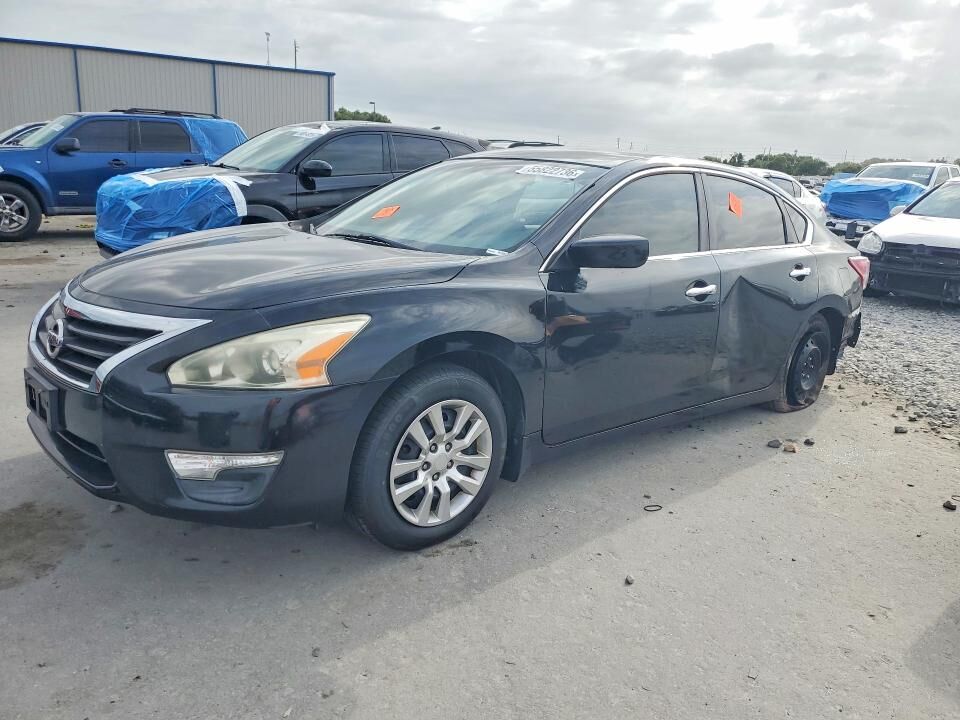 2013 NISSAN Altima