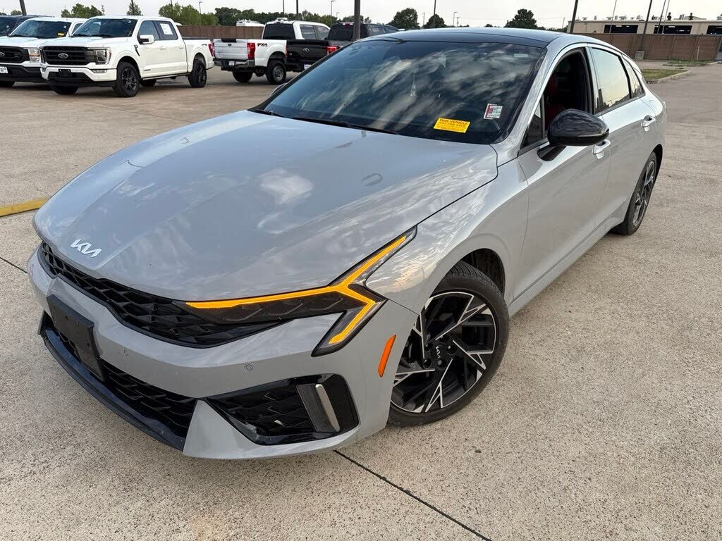 2025 KIA K5