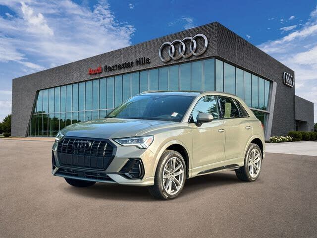 2022 AUDI Q3