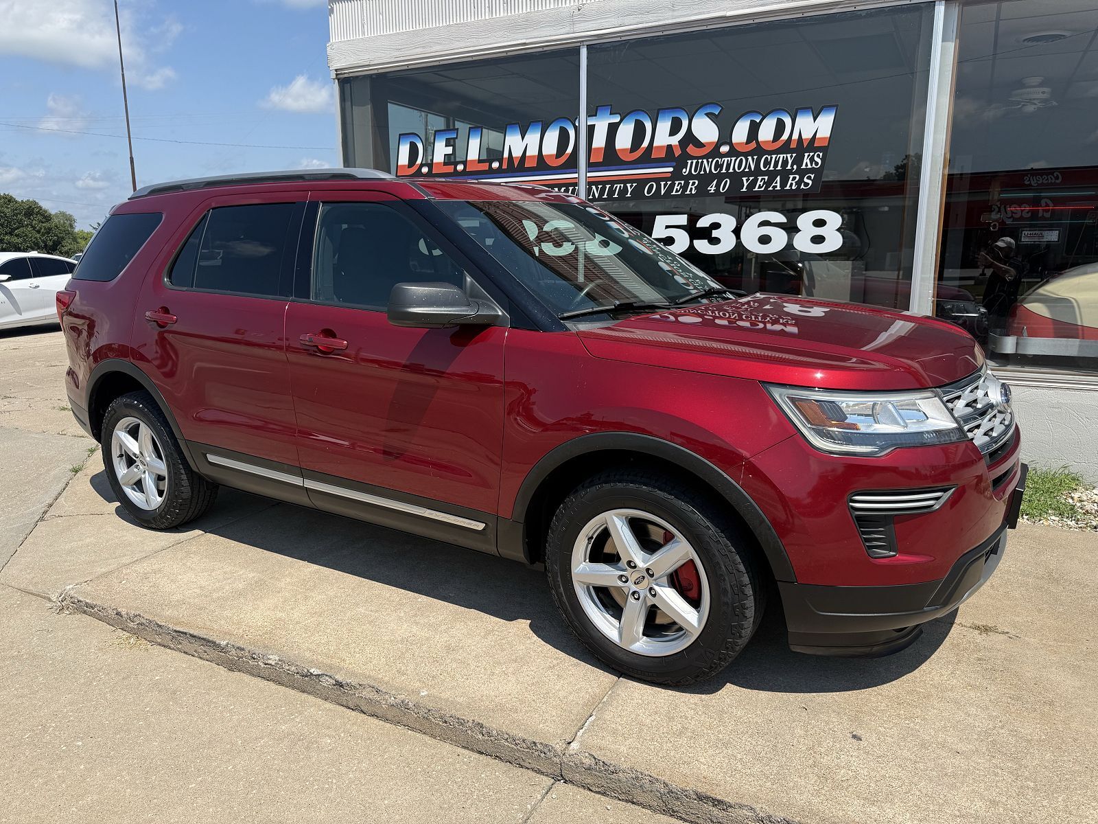 2019 FORD Explorer