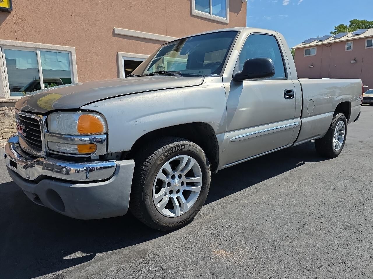 2003 GMC Sierra