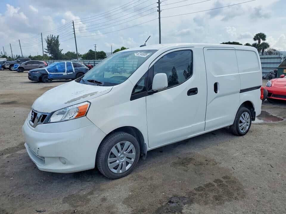 2018 NISSAN NV200