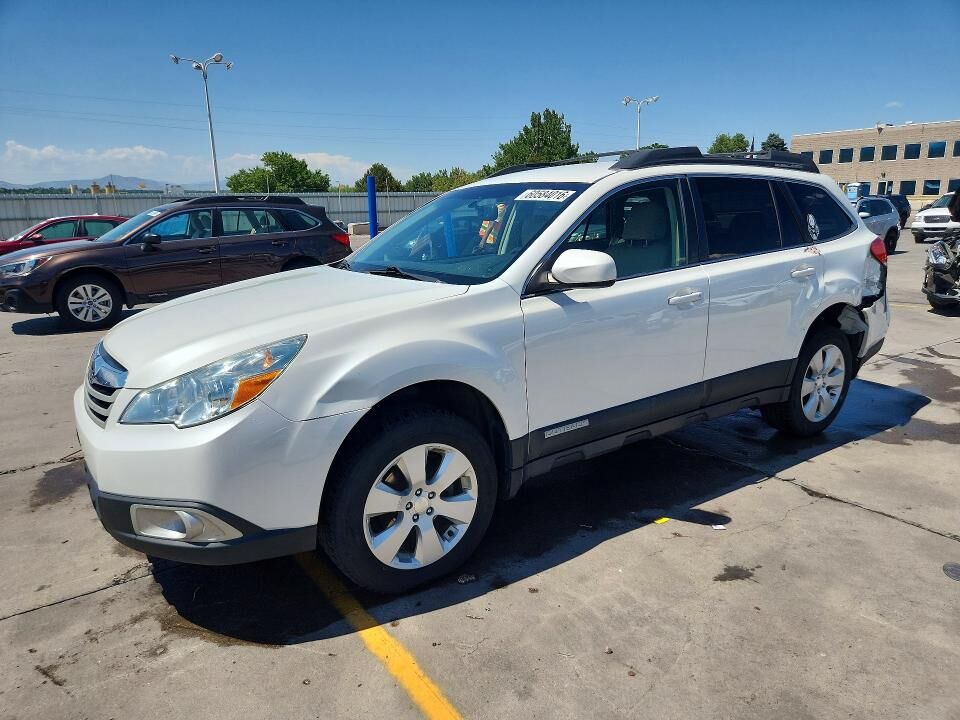 2012 SUBARU Outback