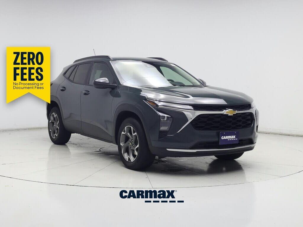 2025 CHEVROLET Trax