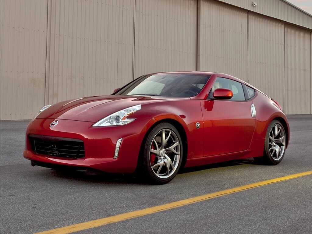 2015 NISSAN 370Z