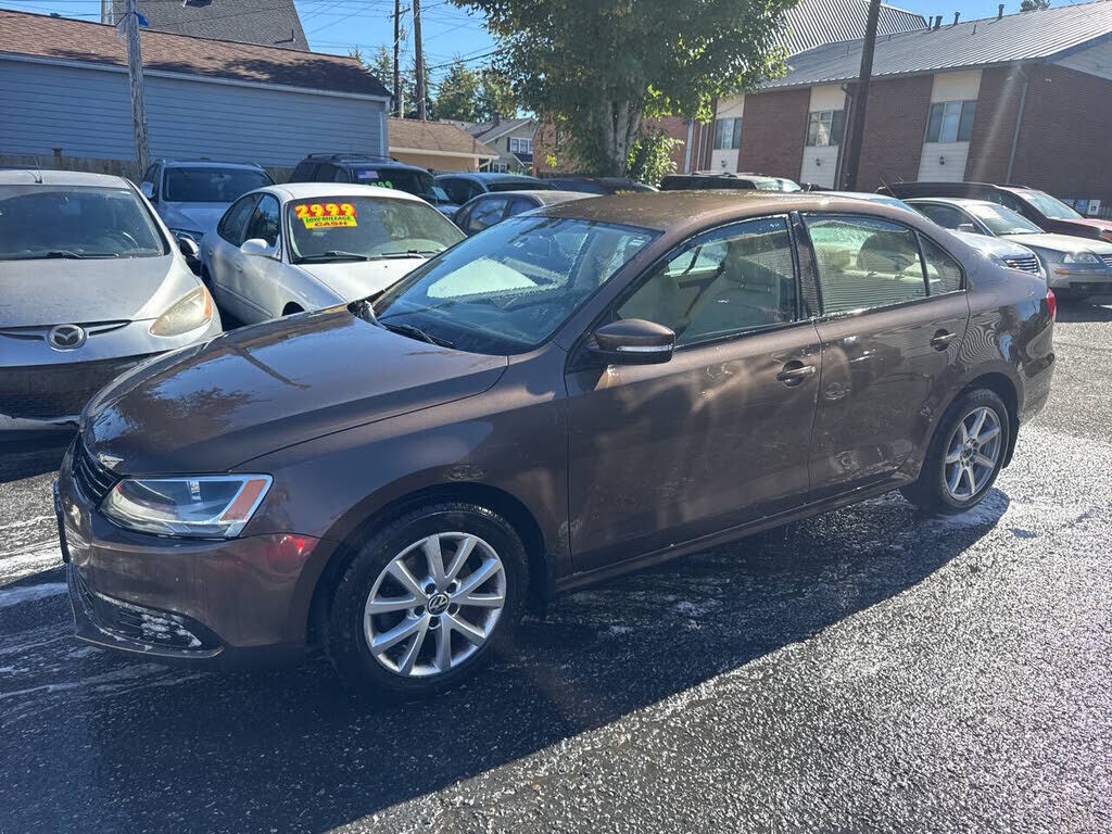 2011 VOLKSWAGEN Jetta