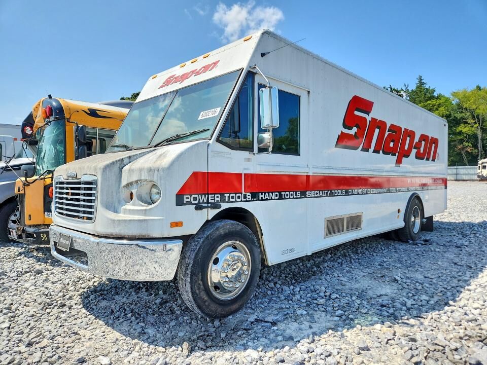 2006 FREIGHTLINER MT 55 Chassis