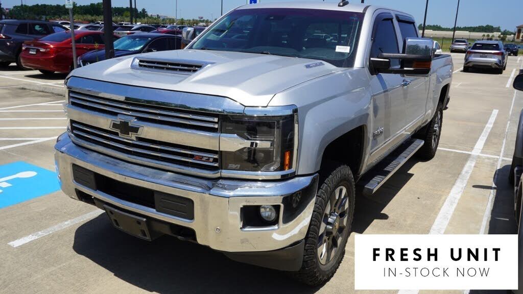 2017 CHEVROLET Silverado