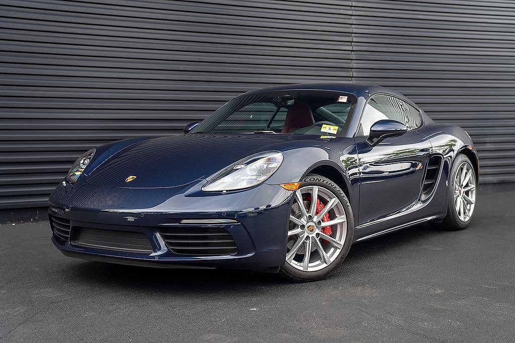 2021 PORSCHE 718