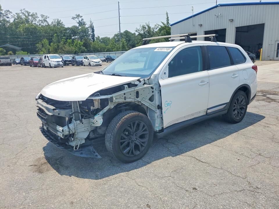 2017 MITSUBISHI Outlander