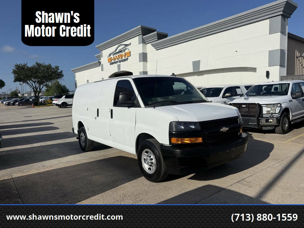 2020 CHEVROLET Express