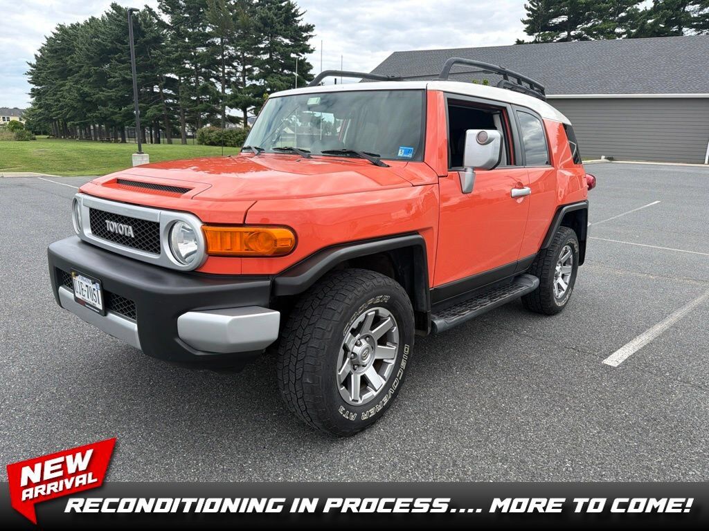 2014 TOYOTA FJ Cruiser