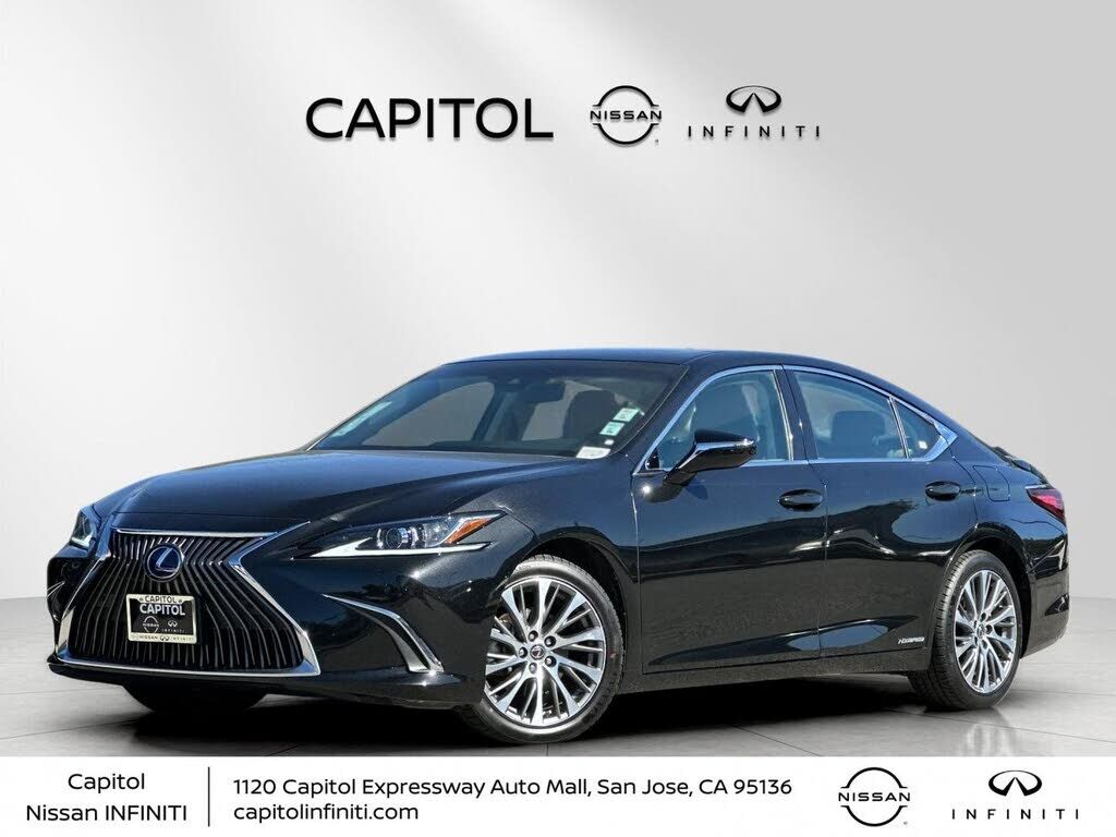 2020 LEXUS ES