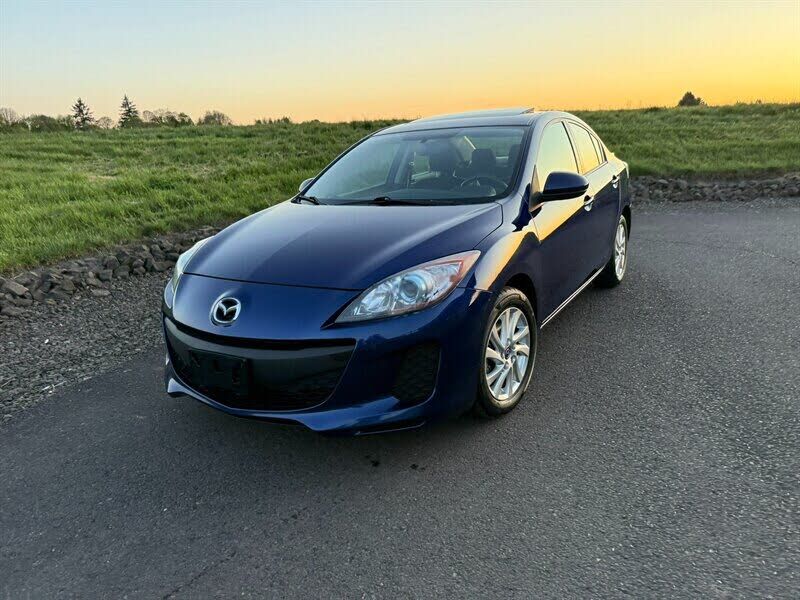 2013 MAZDA Mazda3