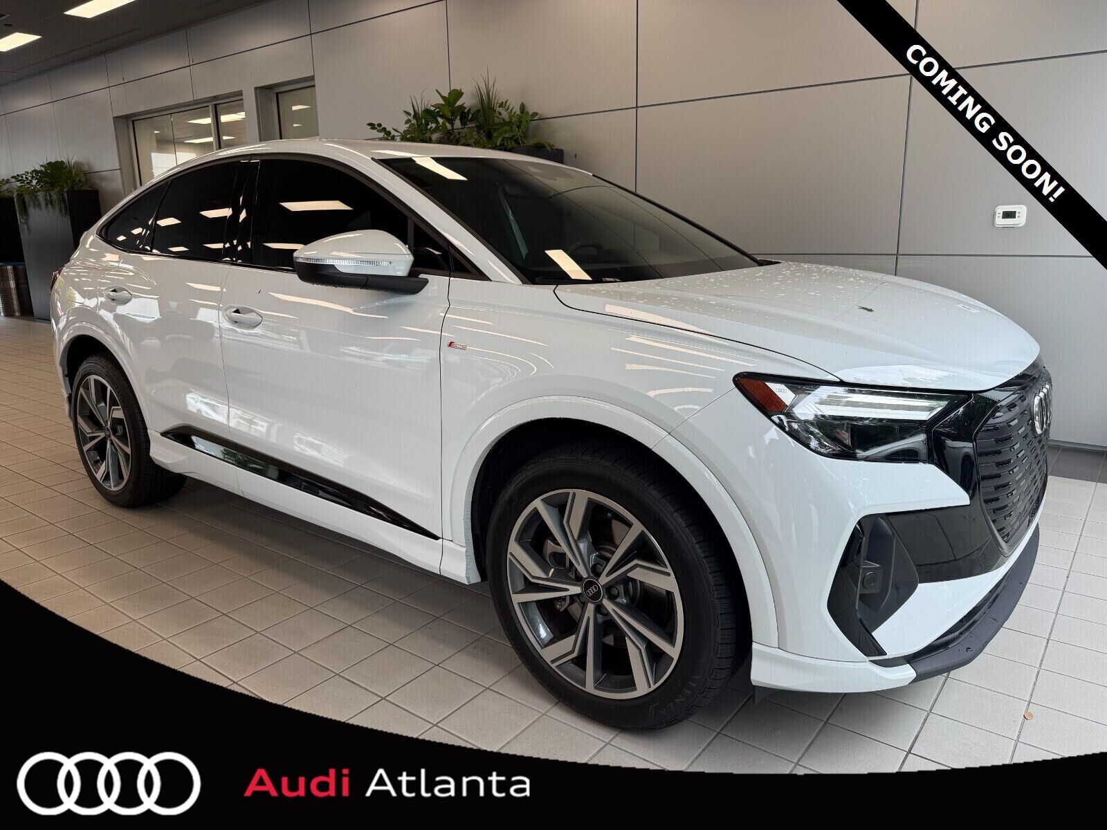 2023 AUDI Q4