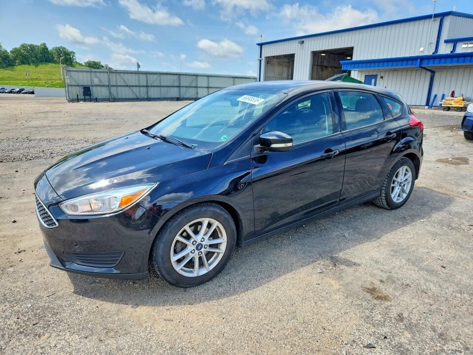 2017 FORD Focus