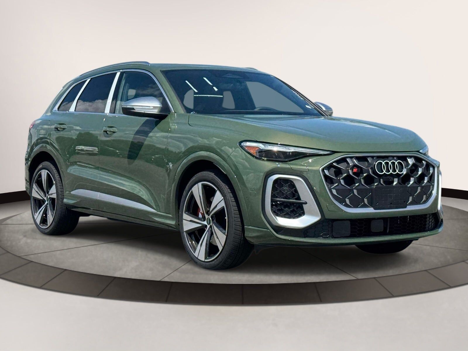 2026 AUDI SQ5