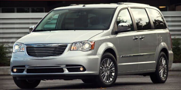 2011 CHRYSLER Town and Country
