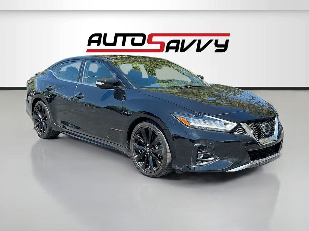2023 NISSAN Maxima