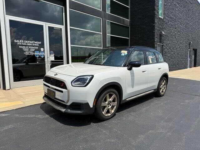 2025 MINI Countryman