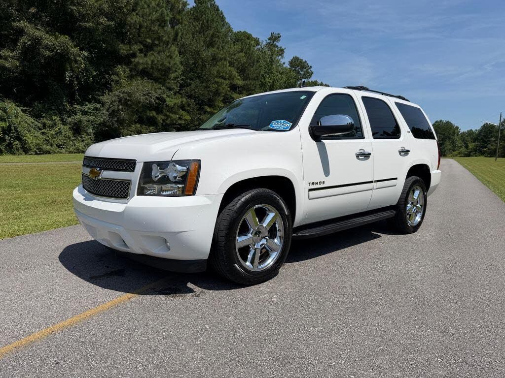 2014 CHEVROLET Tahoe