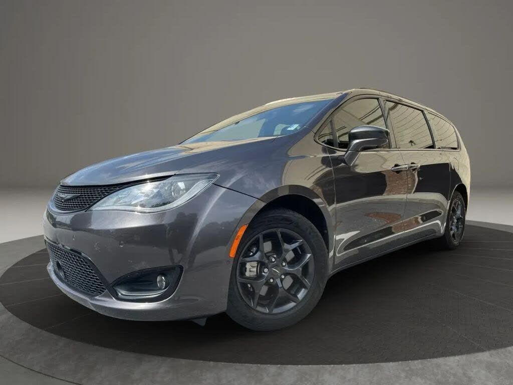2020 CHRYSLER Pacifica