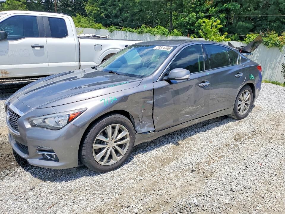 2014 INFINITI Q50