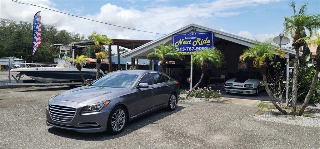 2015 HYUNDAI Genesis
