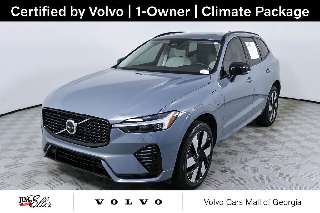 2024 VOLVO XC60